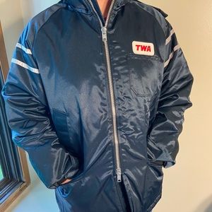 TWA airlines winter coat size L (fits like XL)